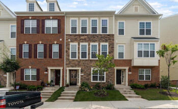 Tohmai Smith - DC, MD & VA Realtor, RLAH Real Estate