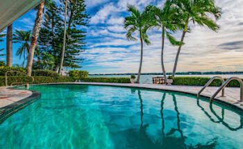 MICHAEL CONSTANTINE REMAX REALTOR