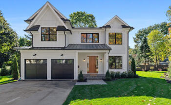 Steve & Nicole Connolly Real Estate @ Coldwell Banker| Wellesley Real Estate Agents & Realtors