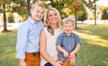 Lizzi Phillips Realtor- Michele Phillips & Company, Realtors