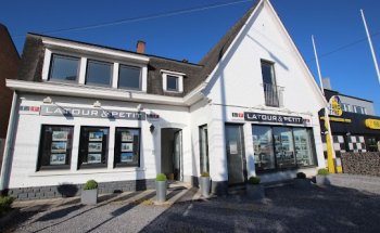 Latour & Petit Namur