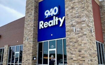 940 Realty