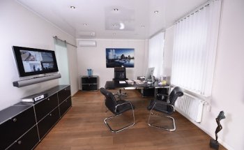 Immobilien Charalambidis