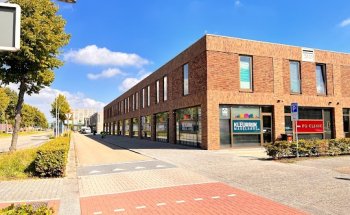 Kleurrijk NVM Makelaars & Taxateurs