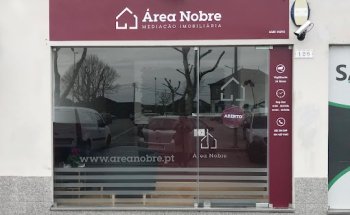 Área Nobre - Mediaçāo Imobiliária
