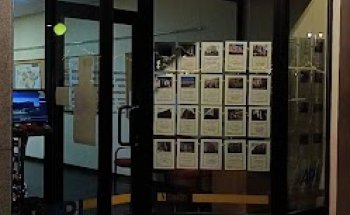 Actividades Inmobiliarias Salón