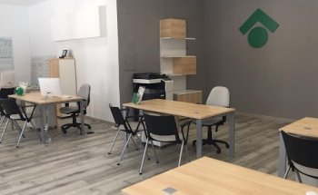 Tecnocasa agencia inmobiliaria