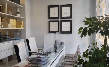 INMOBILIARIA ZONA EL PUERTO 2000 S.L.