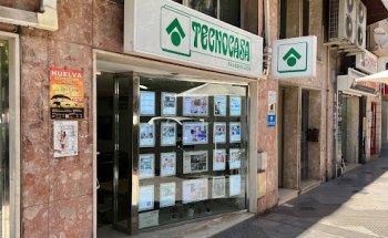 Tecnocasa agencia inmobiliaria
