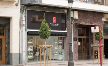 Inmobiliaria La Puerta Roja