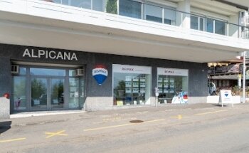 REMAX Immobilien in Brunnen