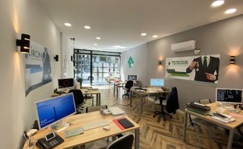 Tecnocasa agencia inmobiliaria