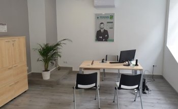 Tecnocasa agencia inmobiliaria