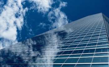 Enmoziona Real Estate