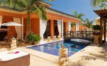 Inmobiliaria Pedro Ripol Group.Inmobiliaria en Los Cristianos. Alquiler de apartamentos.