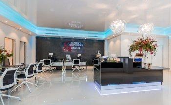 Luxury Properties & Decor