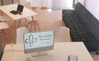 Inmobiliaria Flor de Lis , Fleur de Lys Real Estate