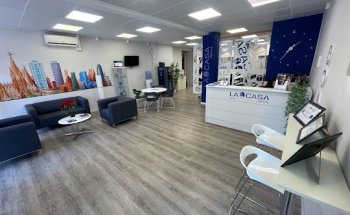 La Casa Agency Nou Barris