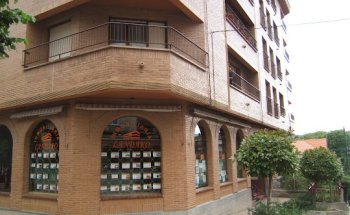 inmobiliaria LANDAKO