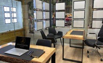 Top House Consulting