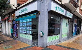 Tecnocasa agencia inmobiliaria