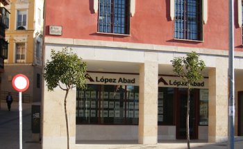 INMOBILIARIA LOPEZ ABAD