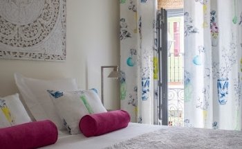 WELCOME JADE by Juan Antonio Decoración