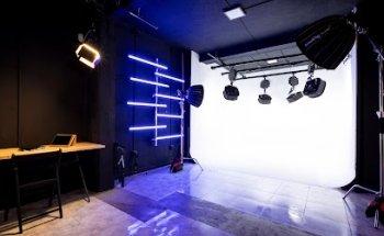 Monocromo Studio Creativo - Productora Audiovisual