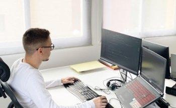 devel8 - Desarrollo Web, Marketing Online y Diseño