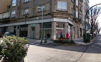 Newmark Consulting S L