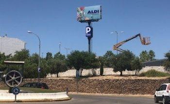 SUR AND COSTA DE EXTERIOR SL