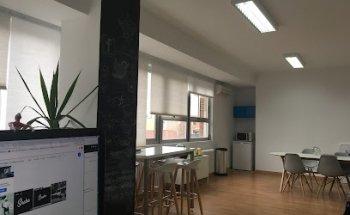 Shake Your Brand S.L.