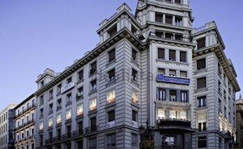 PODIUM Strategy & Marketing