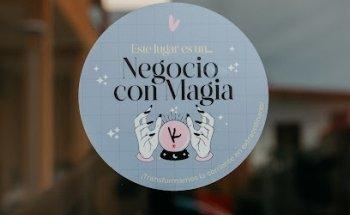 Agencia Creativa de Marketing Digital Akelarre