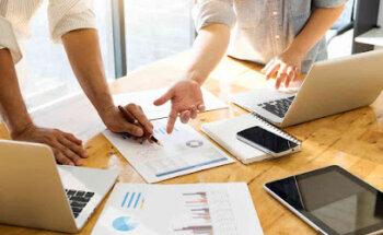 Social Media Backstage