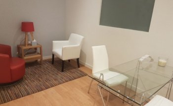 Karla Meneses, Dietista Nutricionista