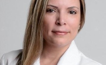 Dra. Elizabeth Garcia Bonome, Médico estético