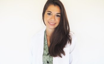 Nutricionista en Sevilla | Ana Belén del Toro. Especialista en Patología Renal, Obesidad y Digestivas