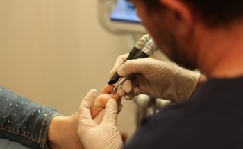 NOVAMEDICUM - Olesa Especialistas | Podólogo, Fisioterapeuta, Nutricionista, Fertilidad y Osteópata