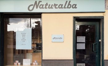 Naturalba