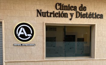 Clínica de Nutrición y Dietética Adrián Leyva