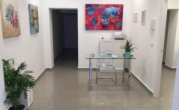 Salud Brenes Podología y Nutrición.Magdalena Martínez Magro