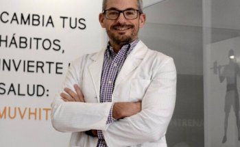 Luis J. Morán Fagúndez Dietista-Nutricionista