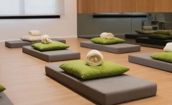 Cos i Ment - Alquiler de espacios y actividades de bienestar y salud d'espais i activitats de benestar i salut