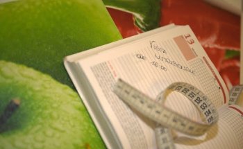 Dott.ssa Claudia Bracciatelli Biologa Nutrizionista