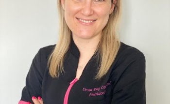 Dr.ssa Emy Costantini - NUTRIZIONISTA PER CANI E GATTI