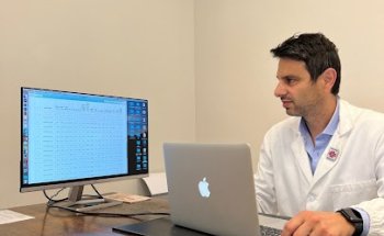 Dott. Cristian Laghi Biologo Nutrizionista