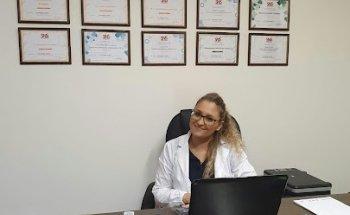 Dott.ssa Laura De Giorgi Biologa Nutrizionista