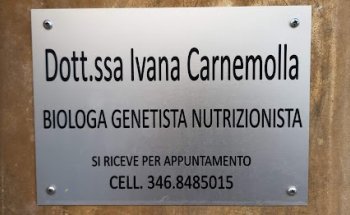 Ivana Carnemolla biologa nutrizionista