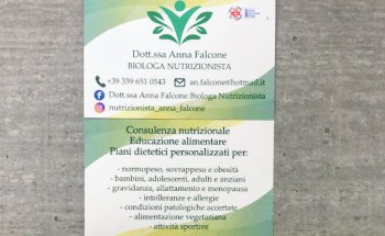 Dott.ssa Anna Falcone Biologa Nutrizionista